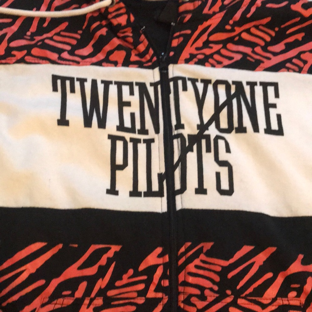 Twenty one pilots zip up hoodie